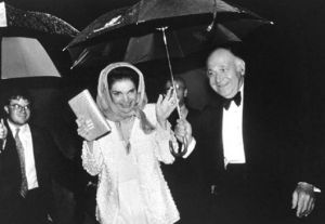 maurice with umbrella and jackie bouvier kennedy onassis.jpg